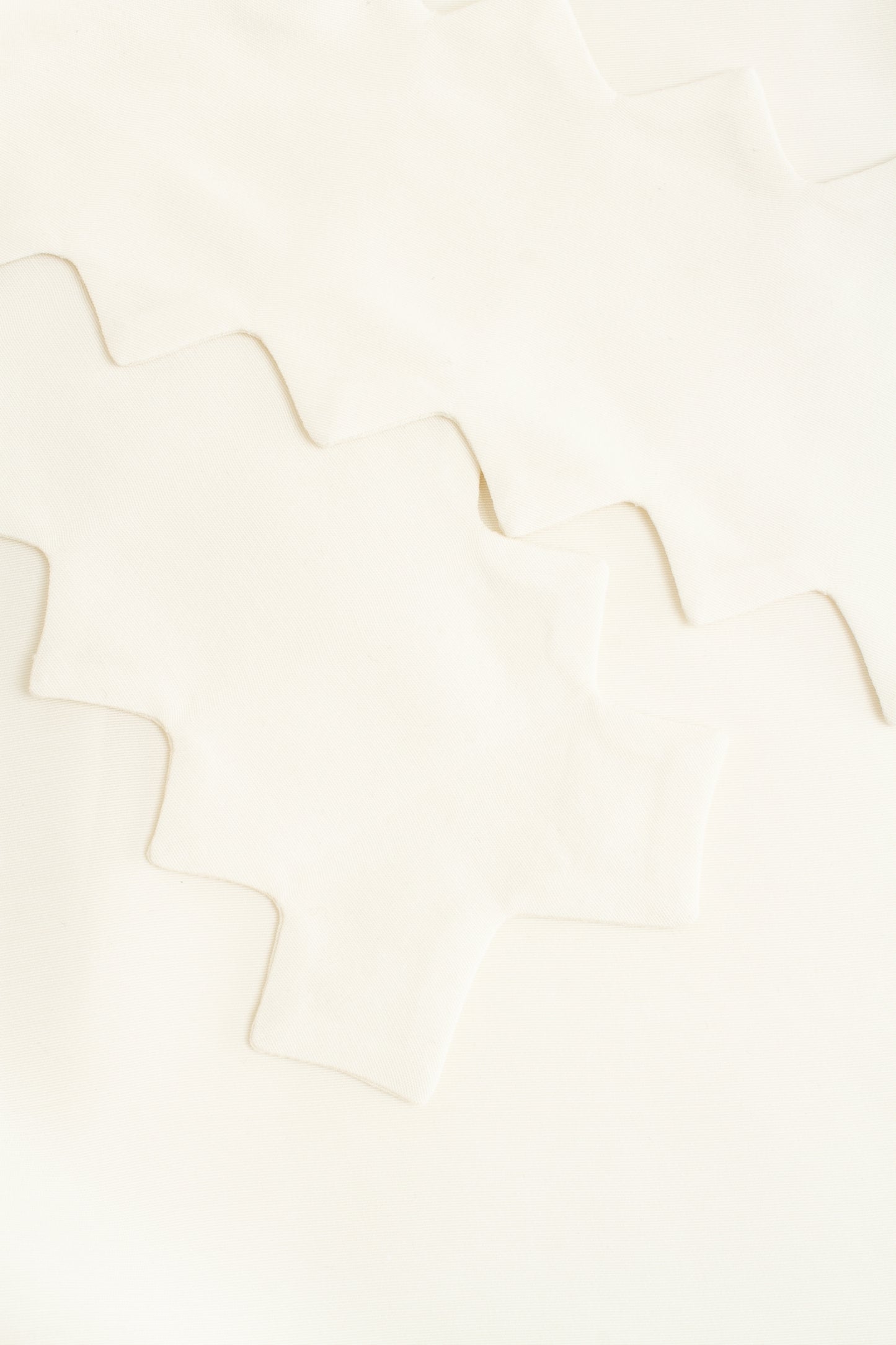 Lyshtva blouse creamy white