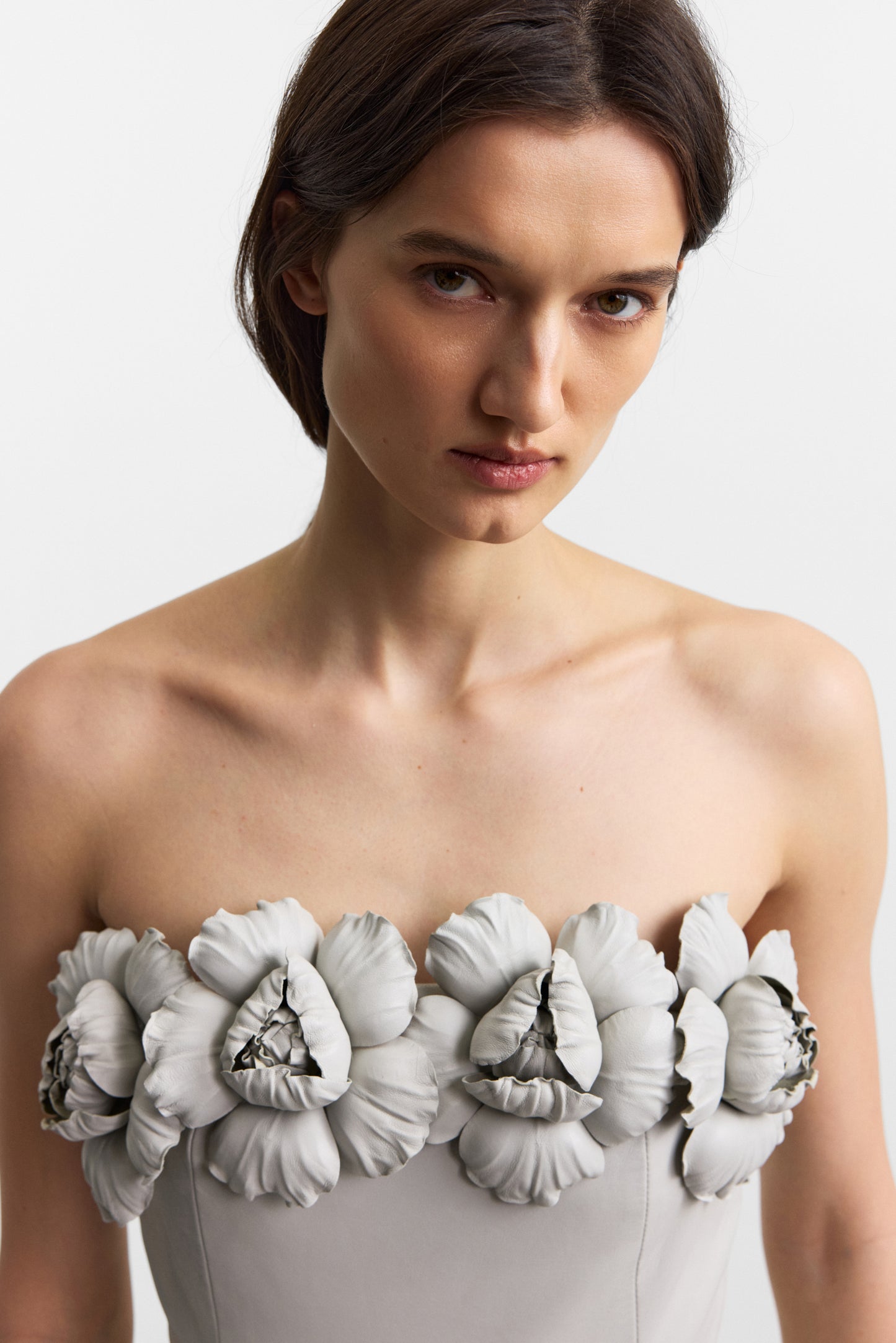 Capitel dress in stone taupe