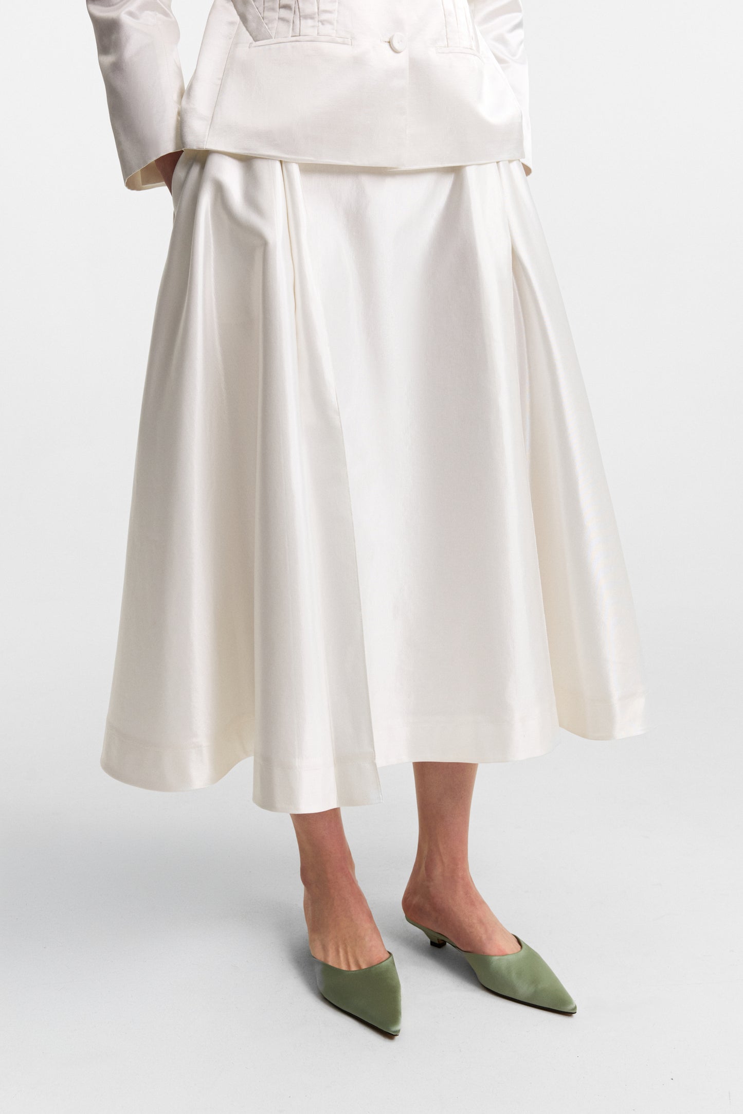 Iris skirt in cloud white