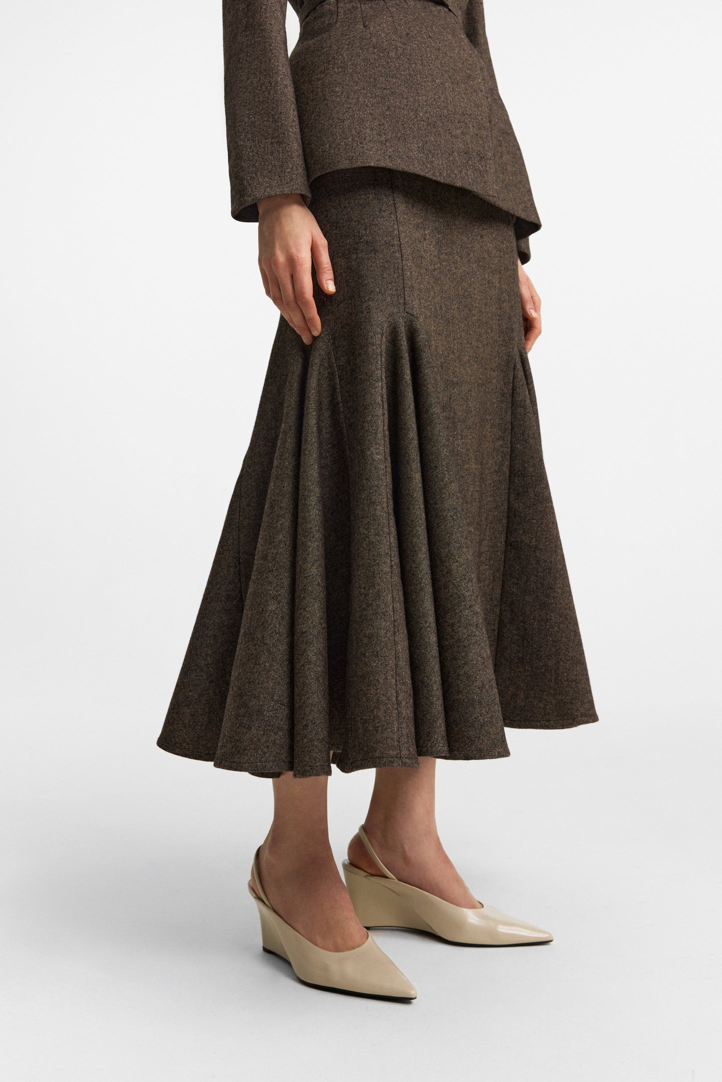 Secessia skirt in rich brown