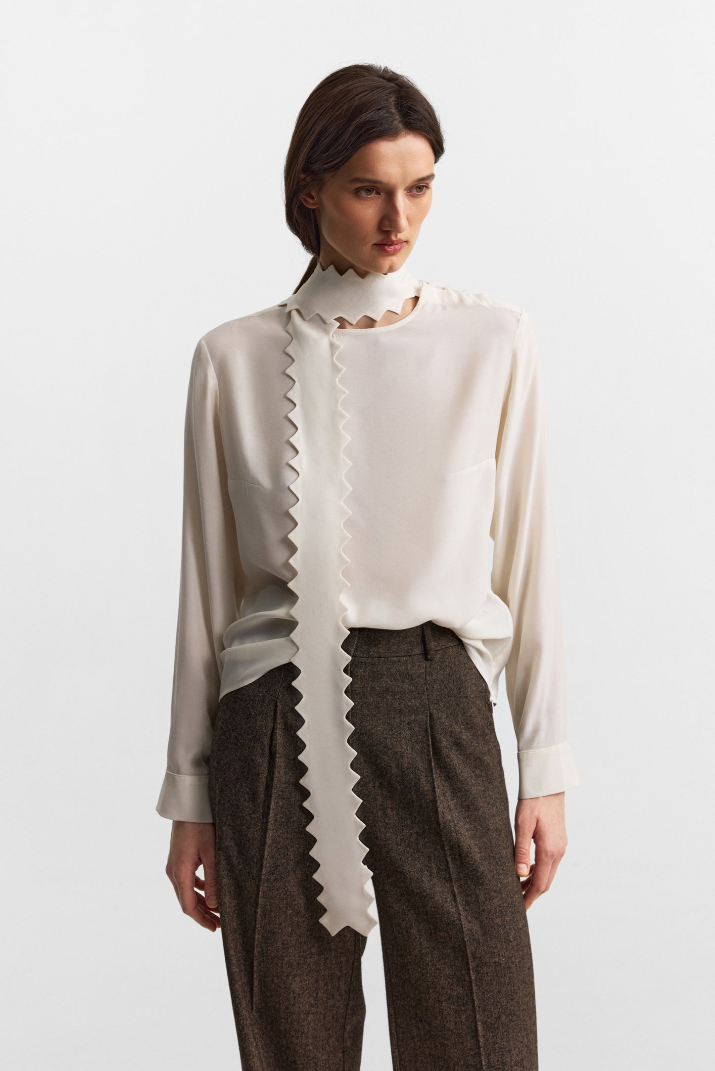 Lyshtva blouse cloud dancer
