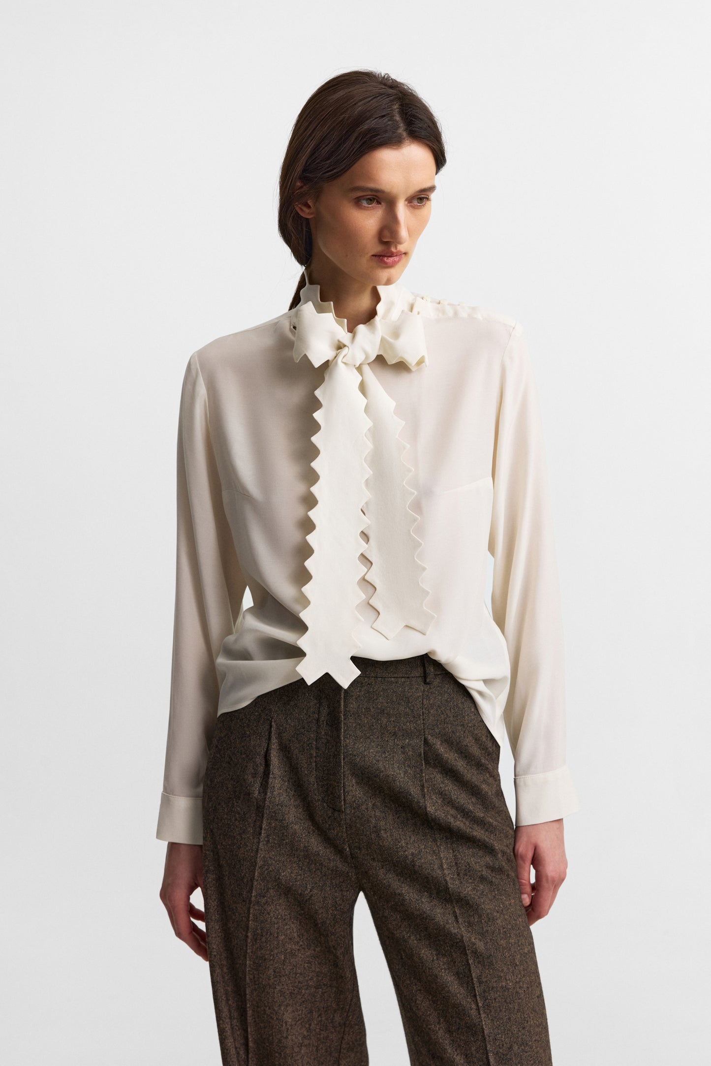 Lyshtva blouse cloud dancer
