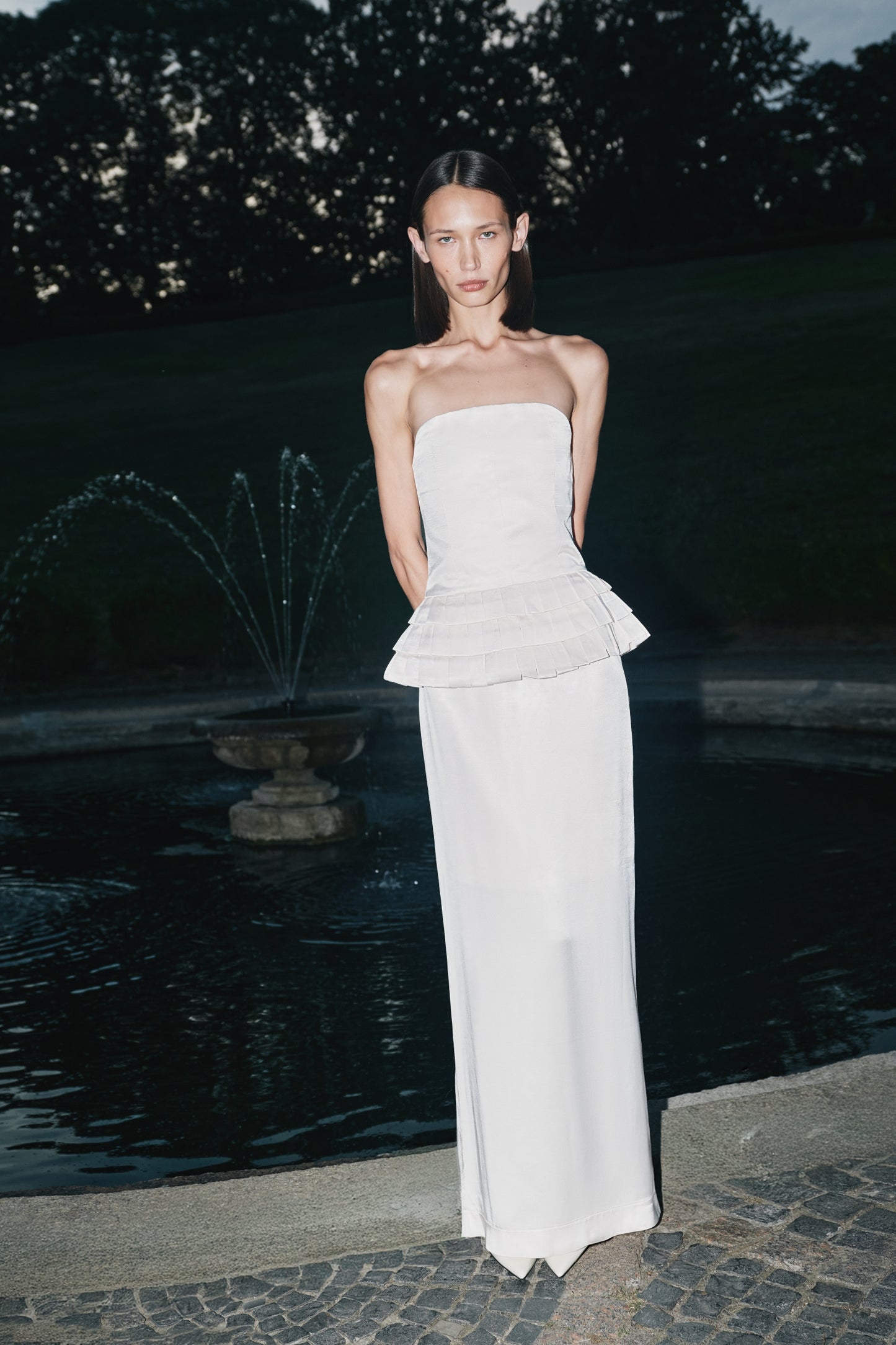 Vezha skirt creamy white